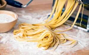 descubre cómo hacer pasta fresca en casa